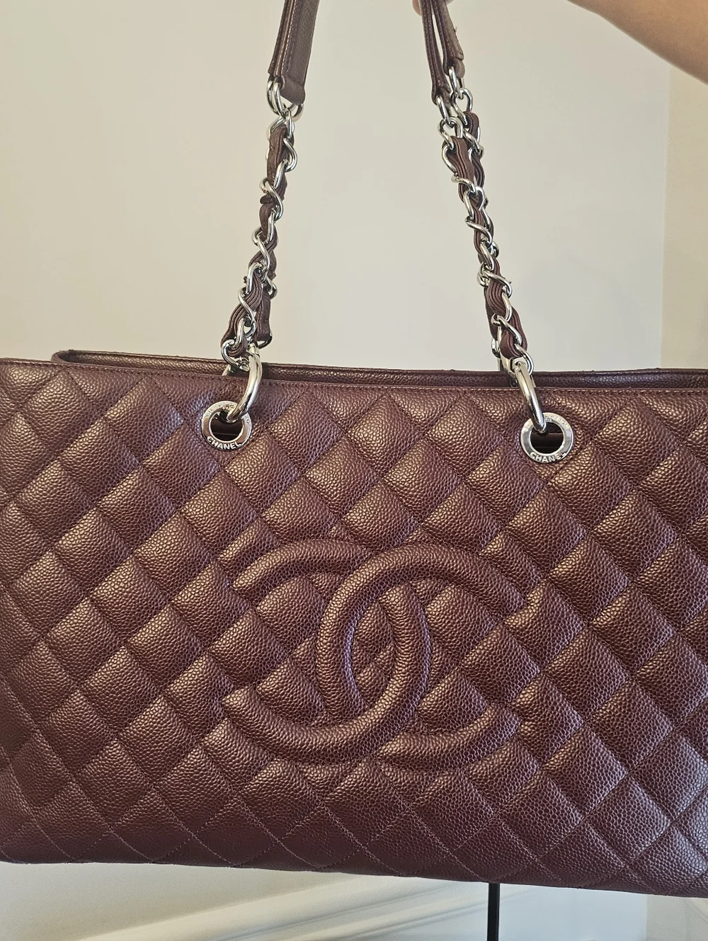 CHANEL GST XL Burgundy Caviar Leather Tote Silver HW Series 17 Discontinued - Picture 14 of 16